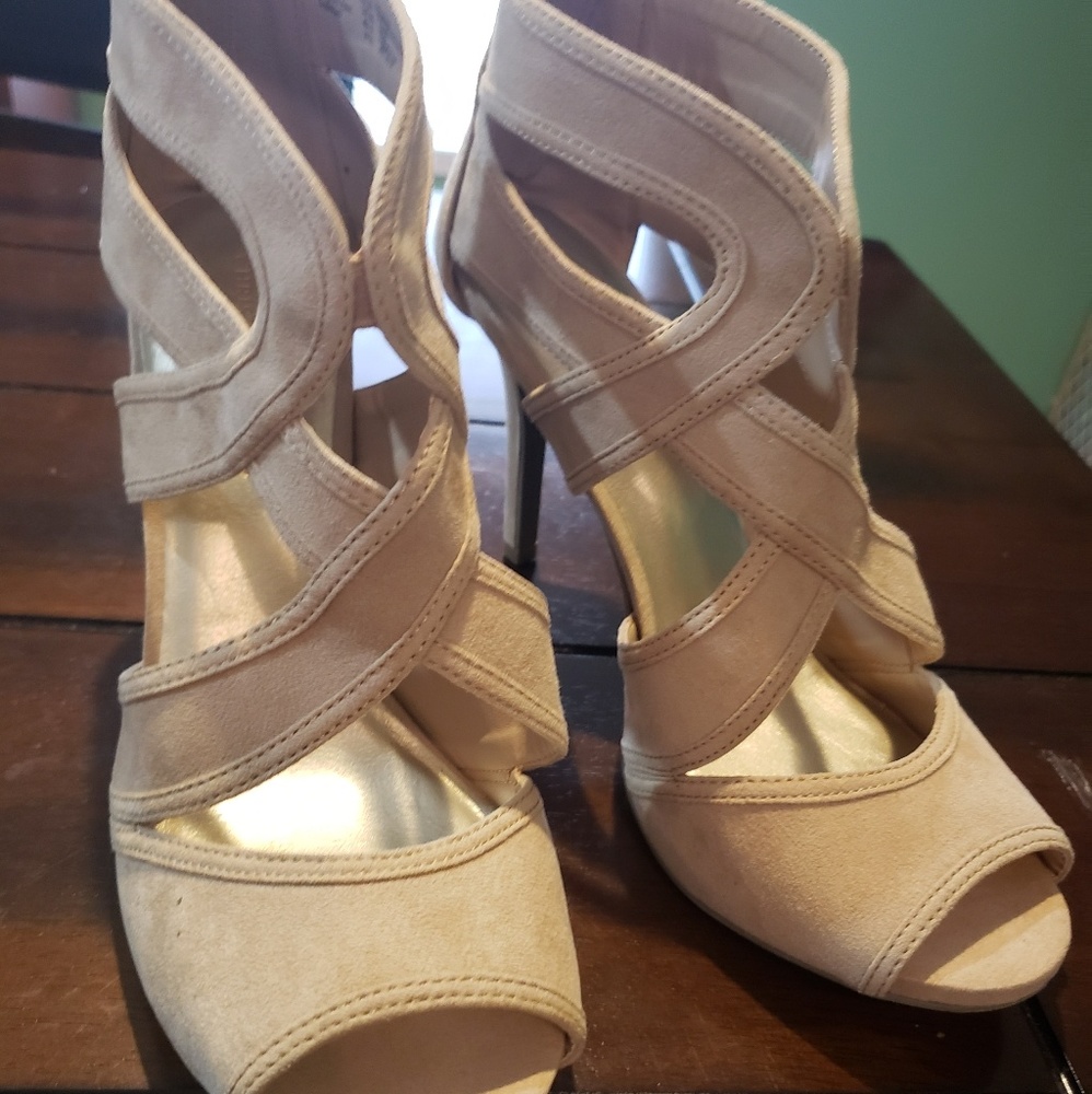 👠👠Christian Siriano high heel shoes